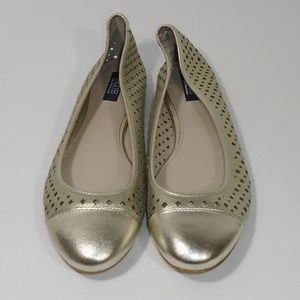 BLUE Saks Fifth Avenue Ela Cutout Perforated Flats